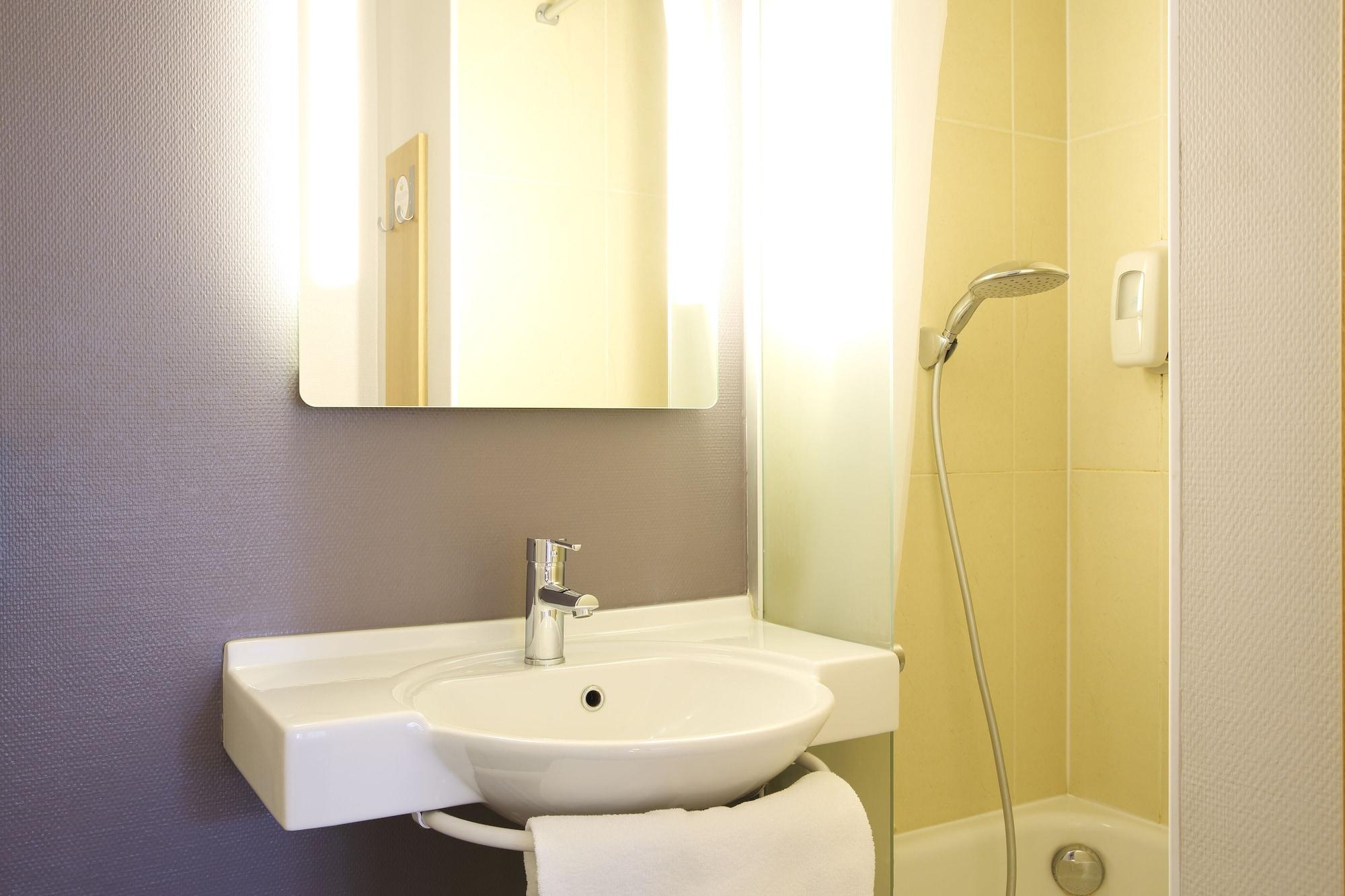 B&B Hotel Montpellier 2 Saint-Jean-de-Védas Dış mekan fotoğraf